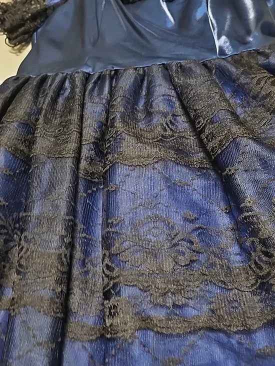 Nwot dELiA*s Navy Blue and Black Lace Costume Dress #69 - Picture 2 of 6